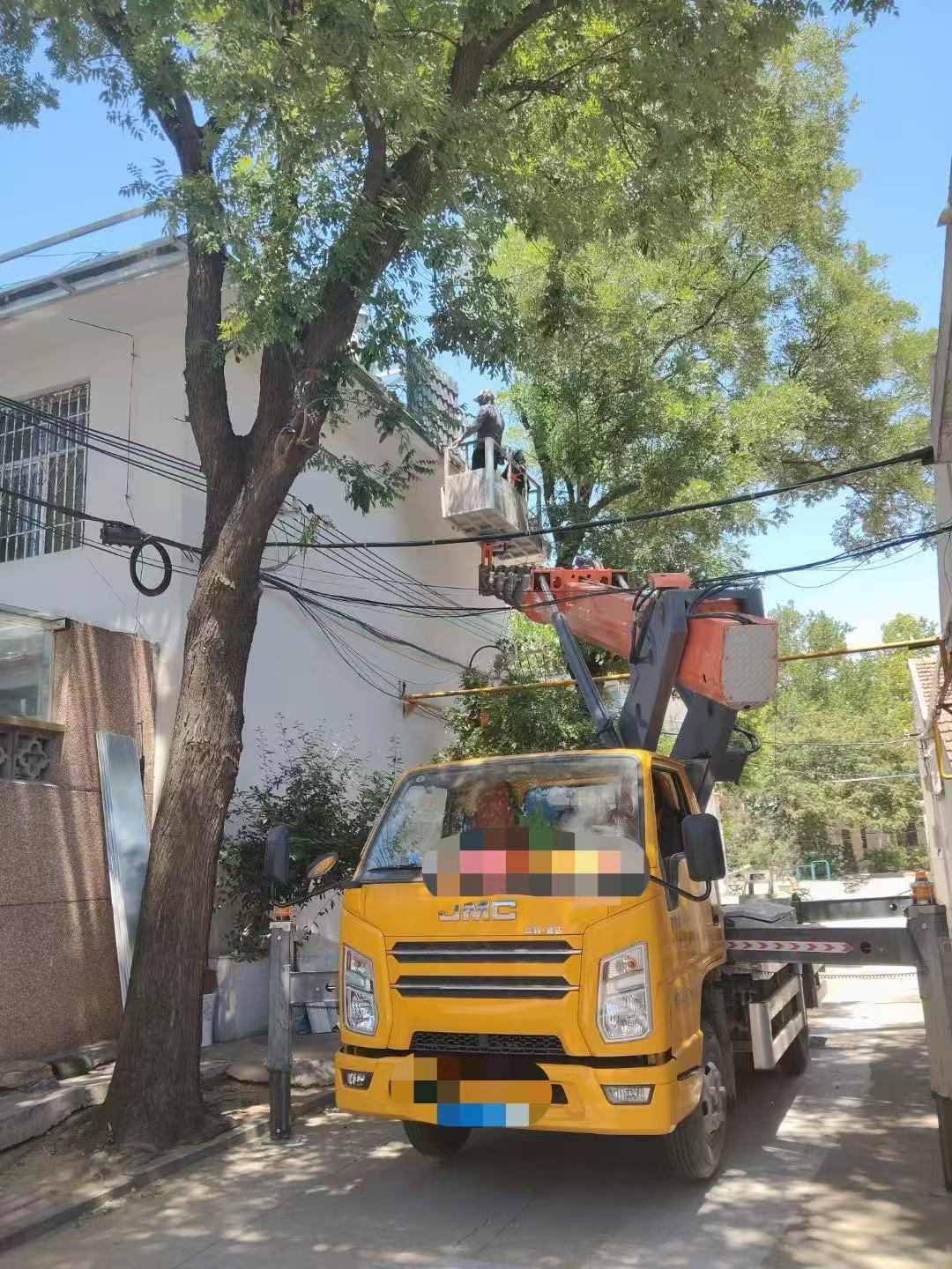 文山高空作业车能吊装重物吗？最大承载多少公斤？